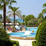 Resort Terrace Side