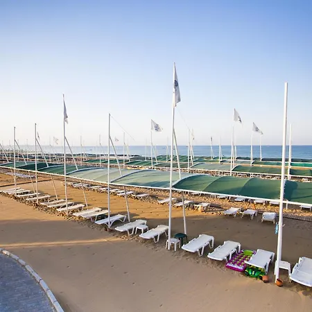 تراس بيتش ريزورت الشامل كلياً سيدي