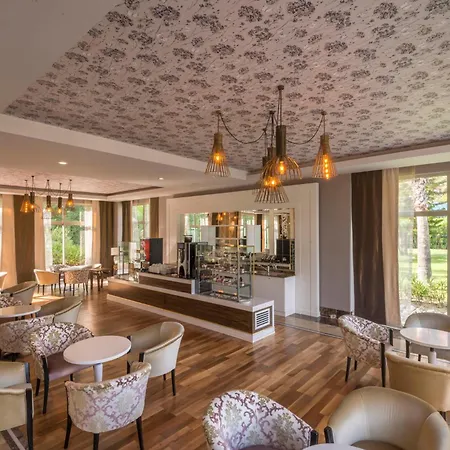 تراس بيتش ريزورت الشامل كلياً 5* سيدي