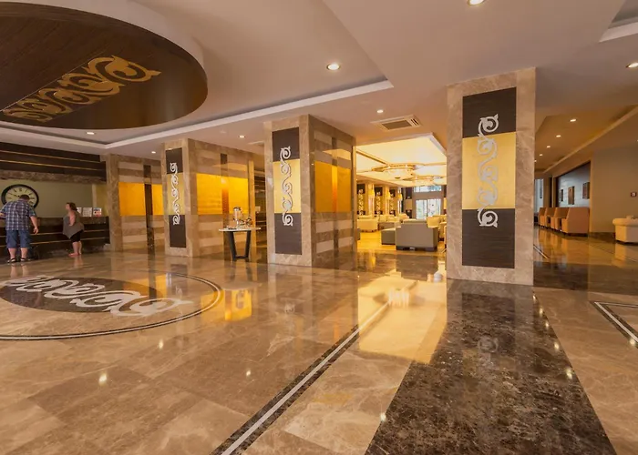 Üdülőközpont Terrace Side