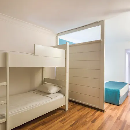 Terrace 5* Side