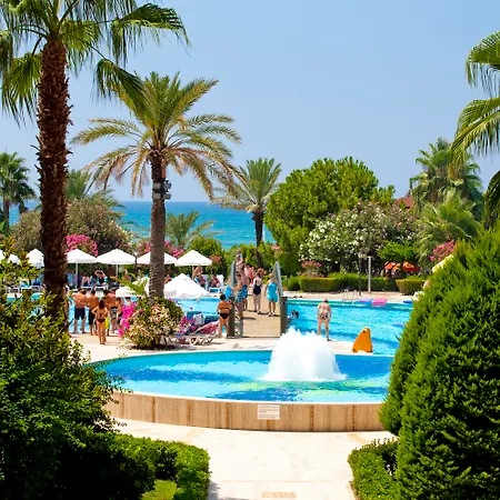 Resort Terrace Side